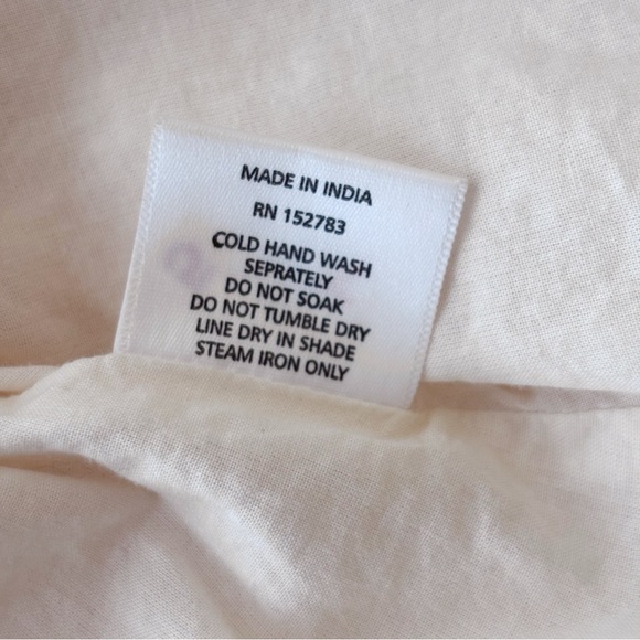 Anna Cate Becca Embroidered Blouse Medium Coastal Grandma Tuckernuck - Picture 8 of 8